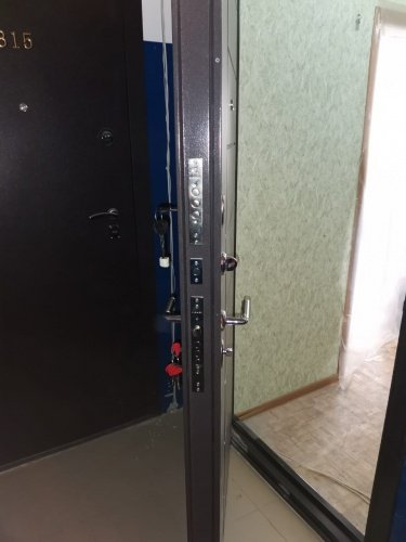 Мастино (Бульдорс) Standart 90 н. Букле шоколад, вн. Дуб графит 9SD-2 фото 2 Мастино (Бульдорс) Standart 90 н. Букле шоколад, вн. Дуб графит 9SD-2 фото 2